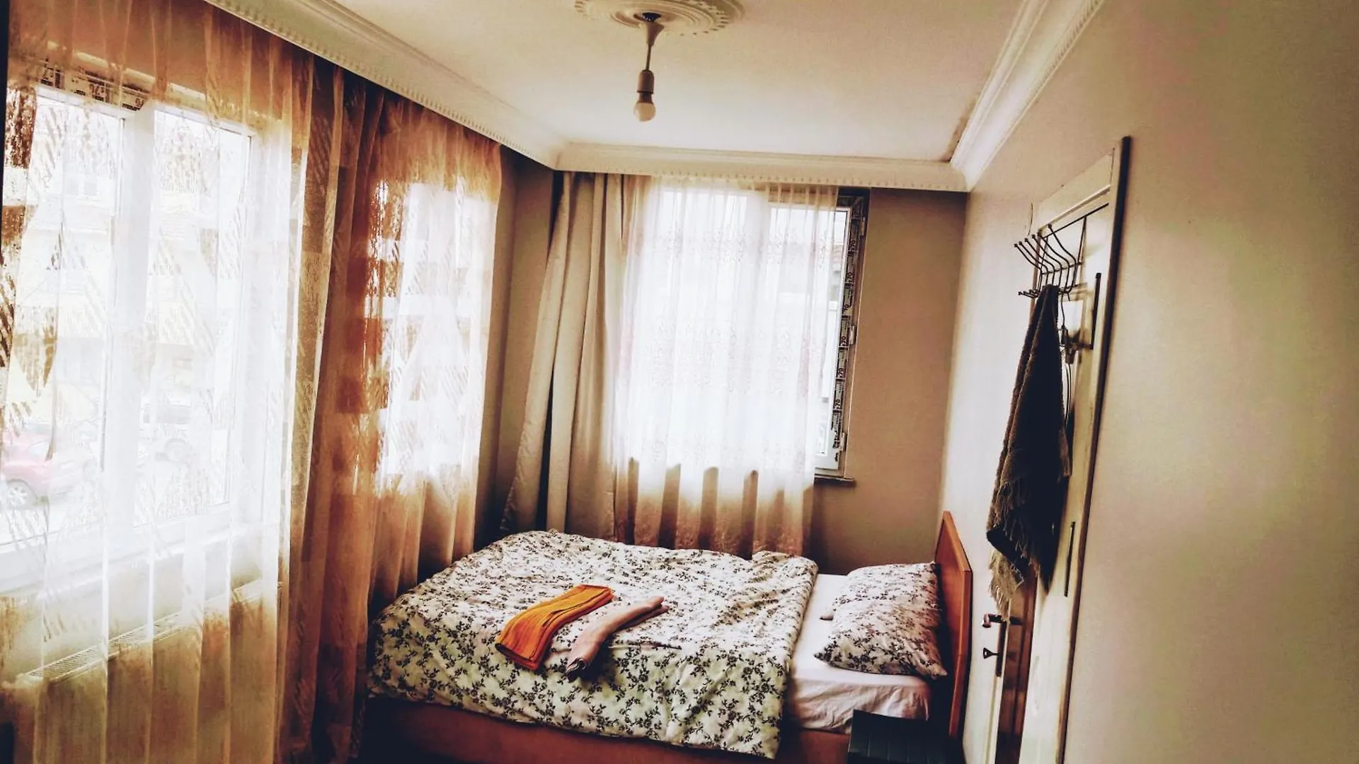 Lodge Orman Villa Hotel Is 6 Minutes From The Airport Arnavutkoy